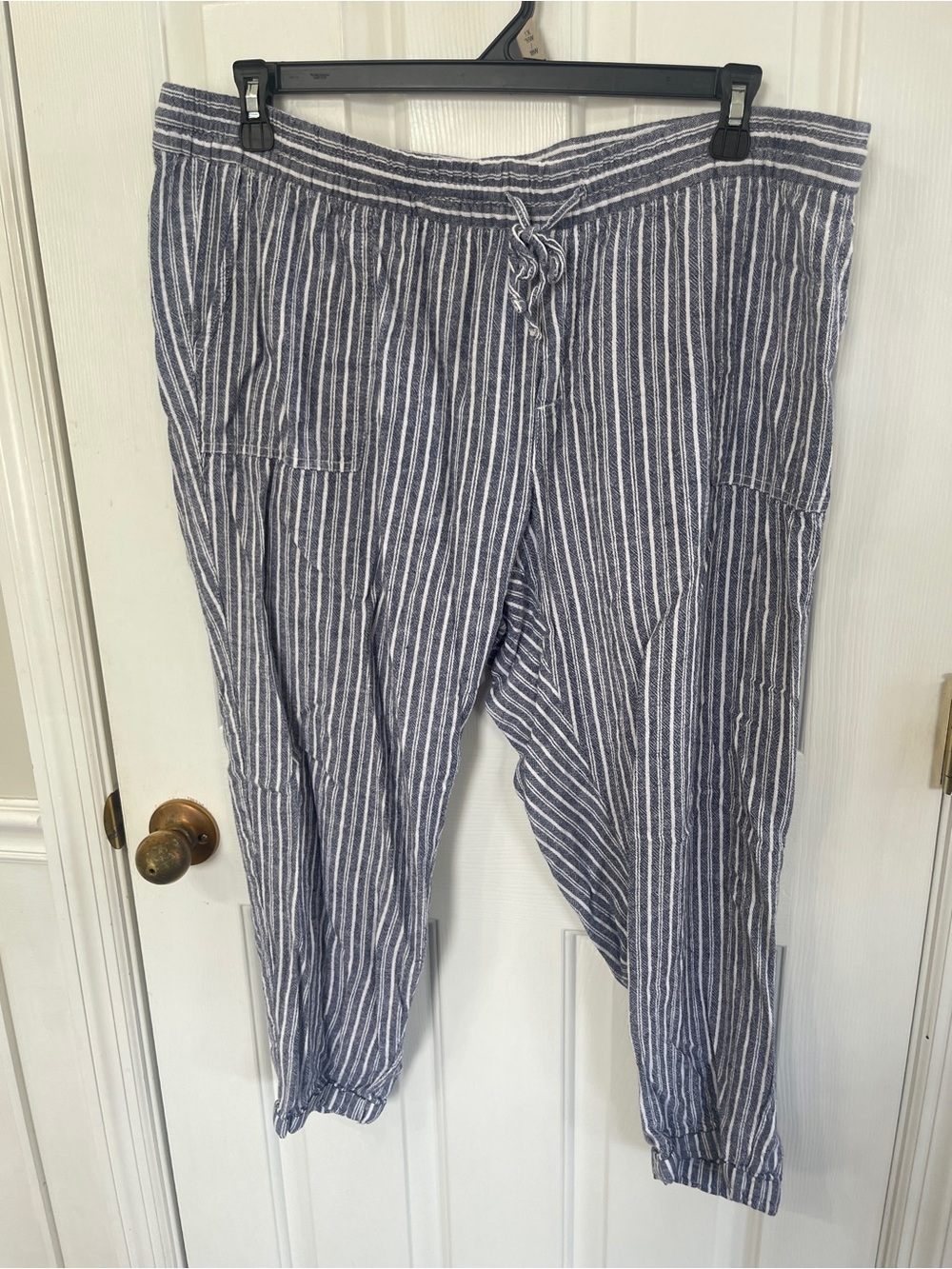 Old Navy  Blue White  Size XL Linen Blend Crop Pants  Drawstring Elastic